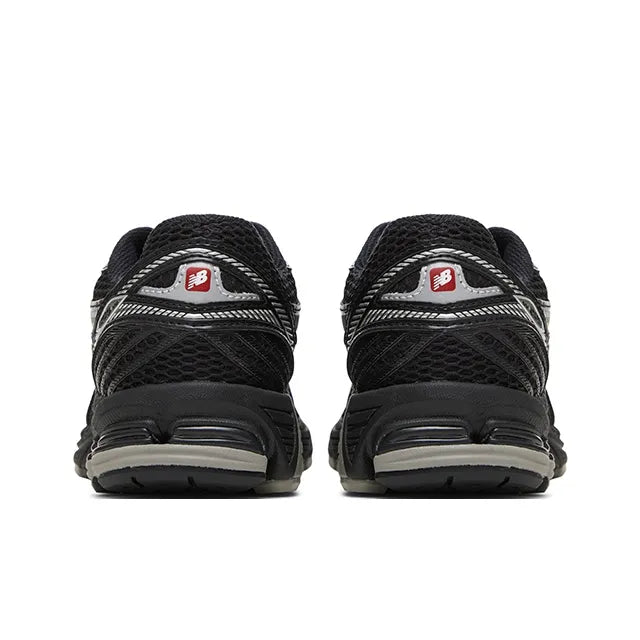New Balance 860v2, Black/Silver