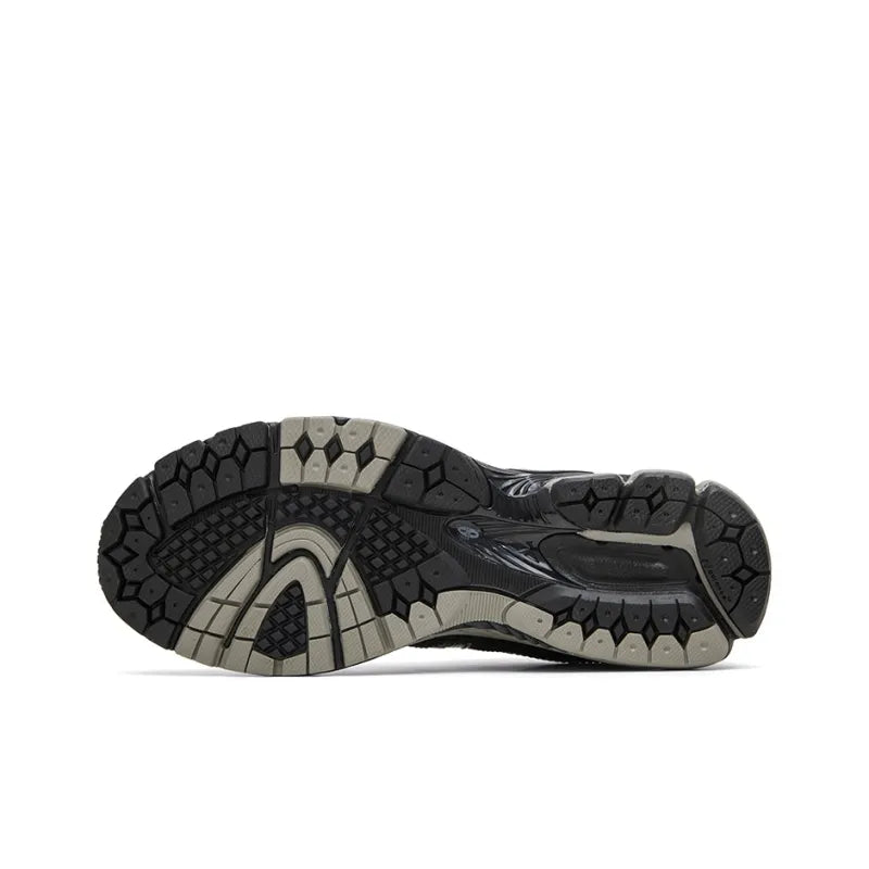 New Balance 860v2, Black/Silver