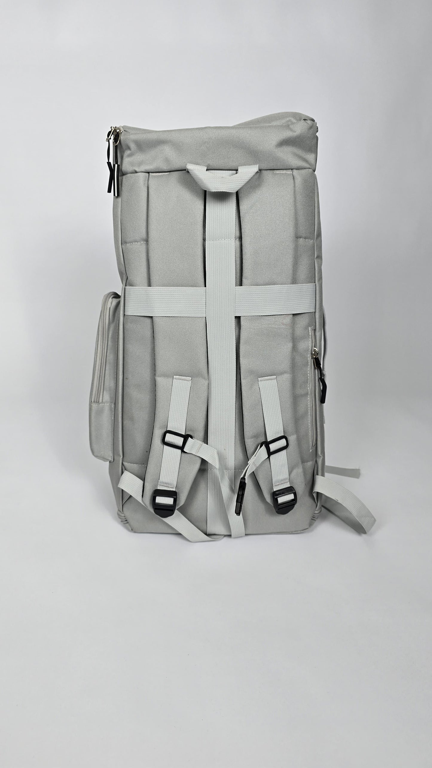 Nike Men's Utility Duffle Bag | Grey Training Duffle with Graphic