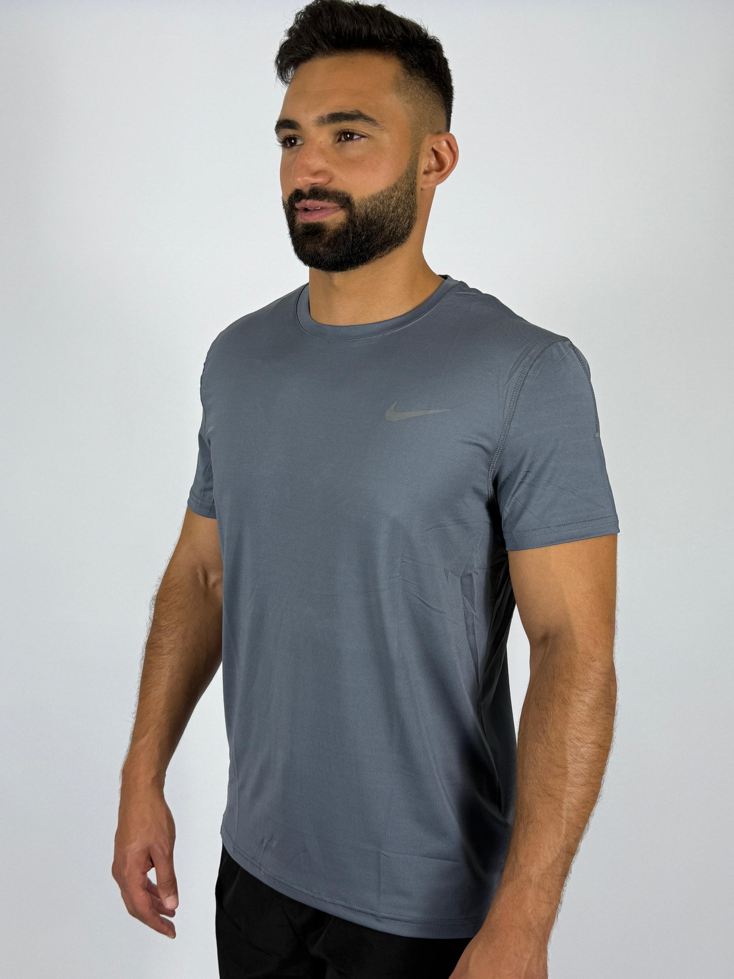 Nike Men's Performance T-Shirt - Gray