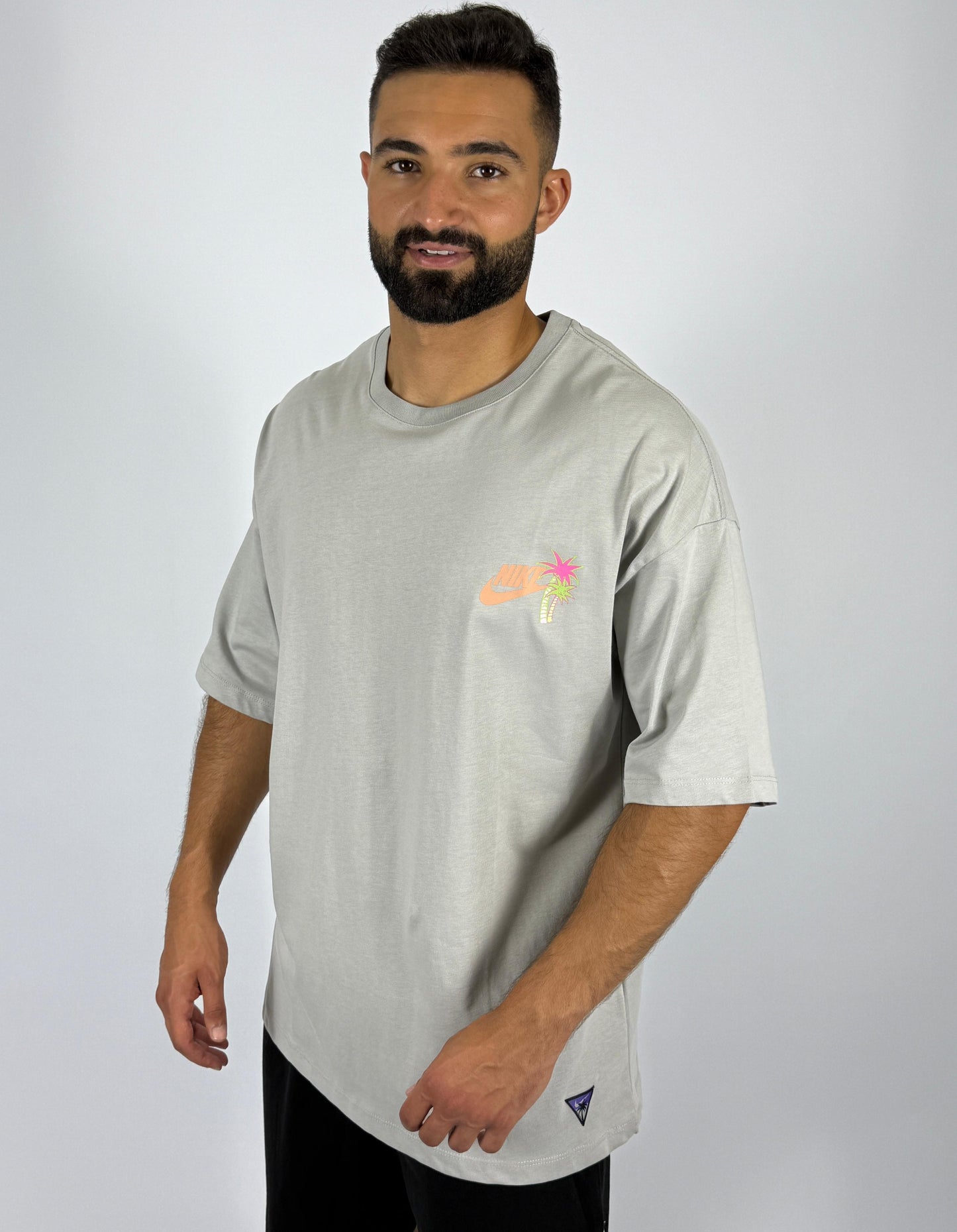 Men's Oversized "Sunshine" Surfer Graphic T-Shirt - Light Grey Retro Summer Tee
