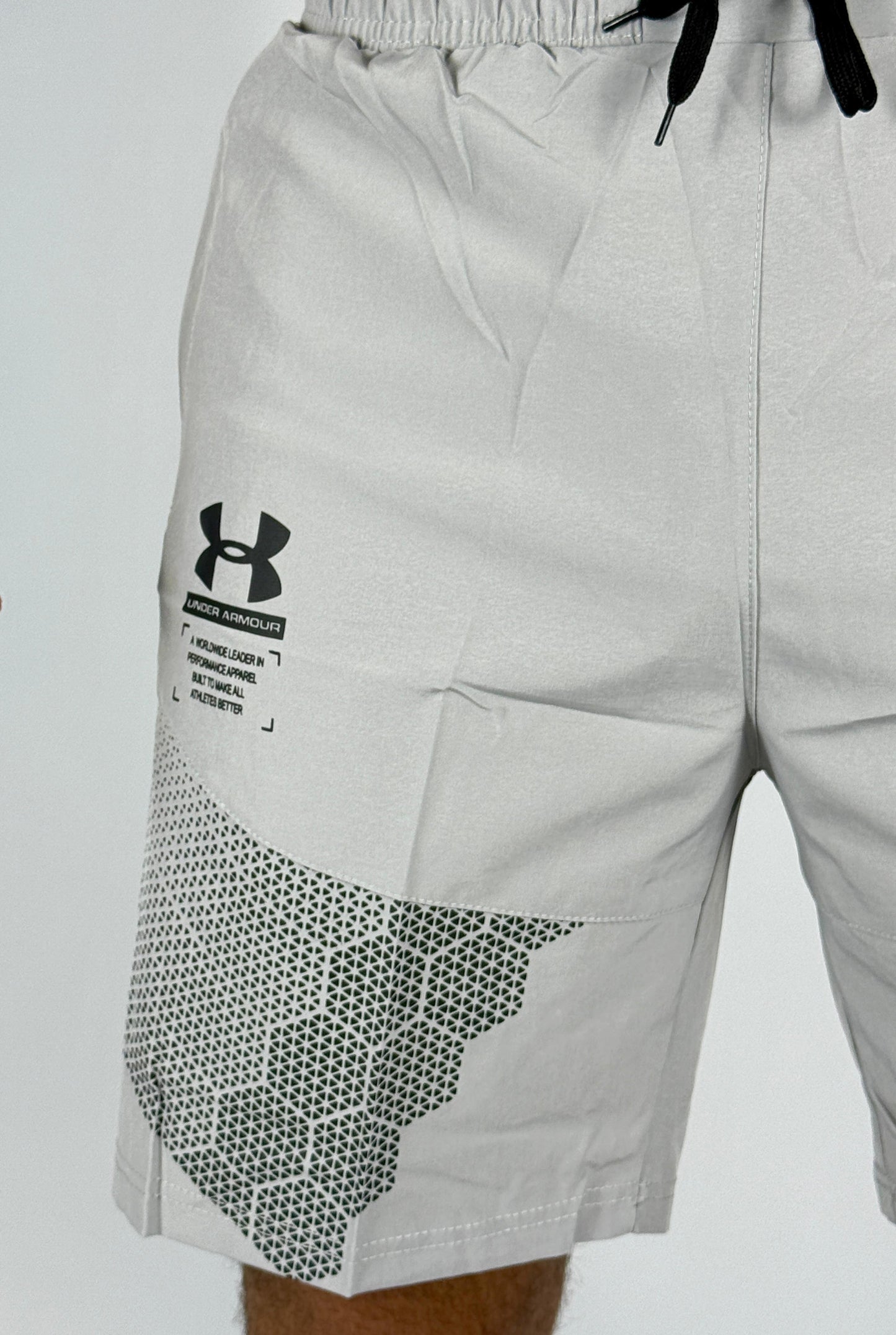 Men's Under Armour Light Gray Hexagon Pattern Shorts