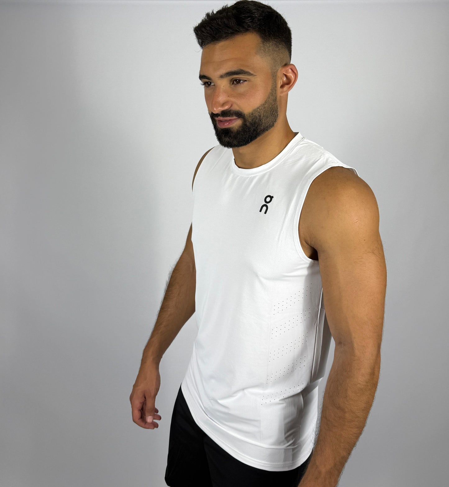 On Cloud Men's Performance Running Singlet