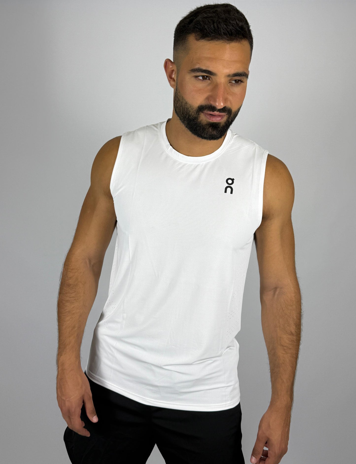 On Cloud Men's Performance Running Singlet