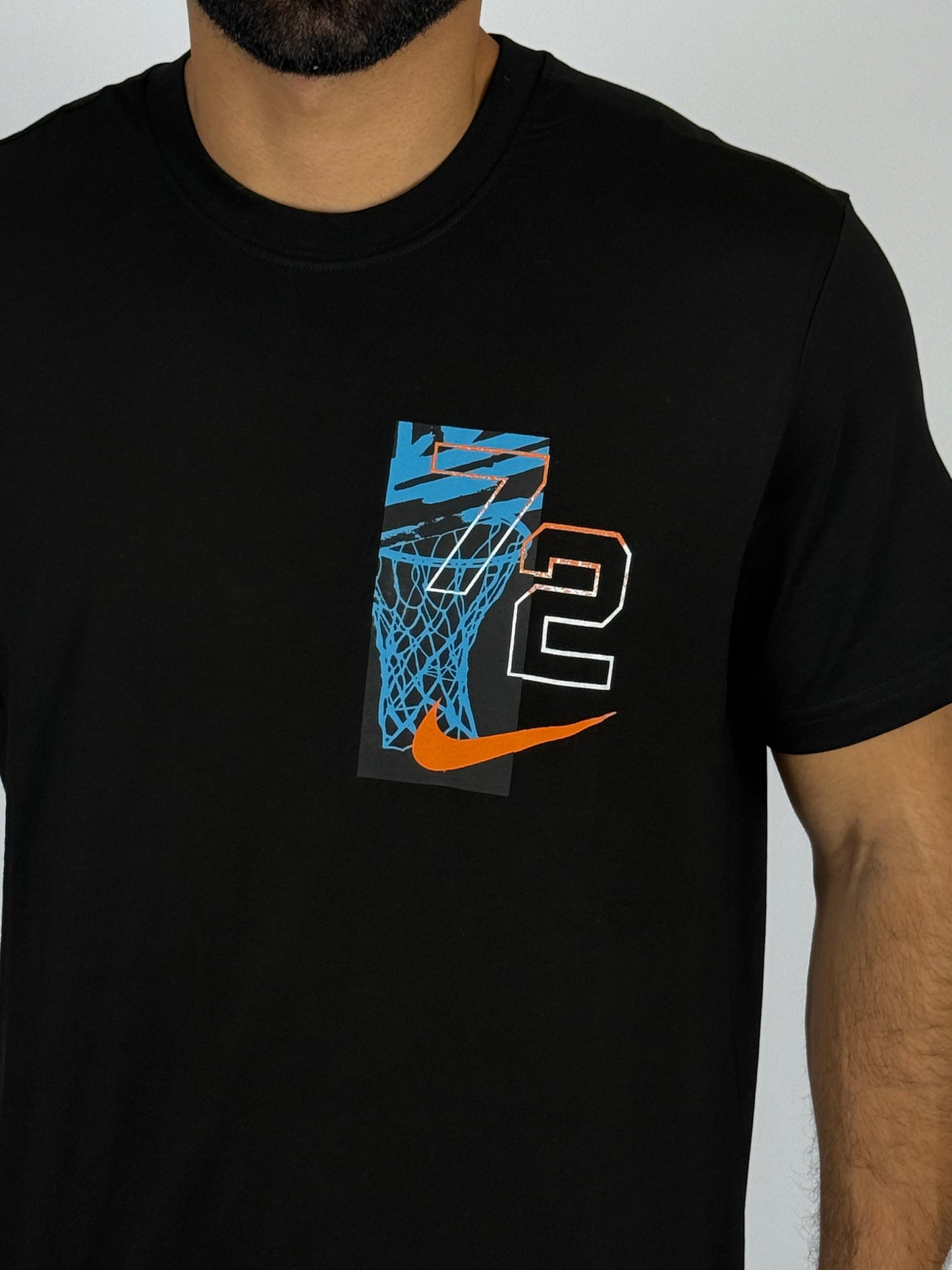 Nike Men's Basketball Graphic T-Shirt