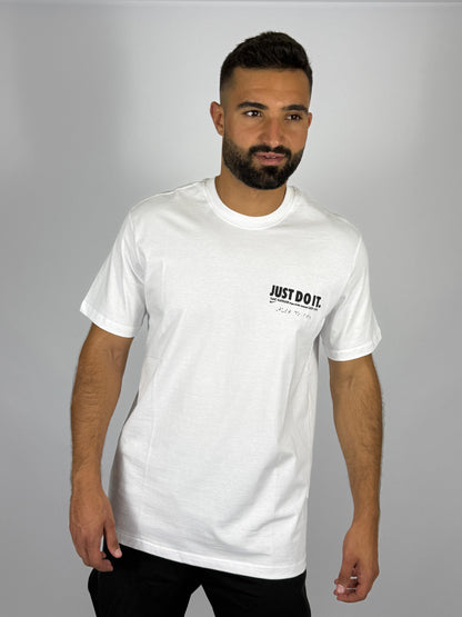 Nike Men's "Just Do It." Graphic T-Shirt