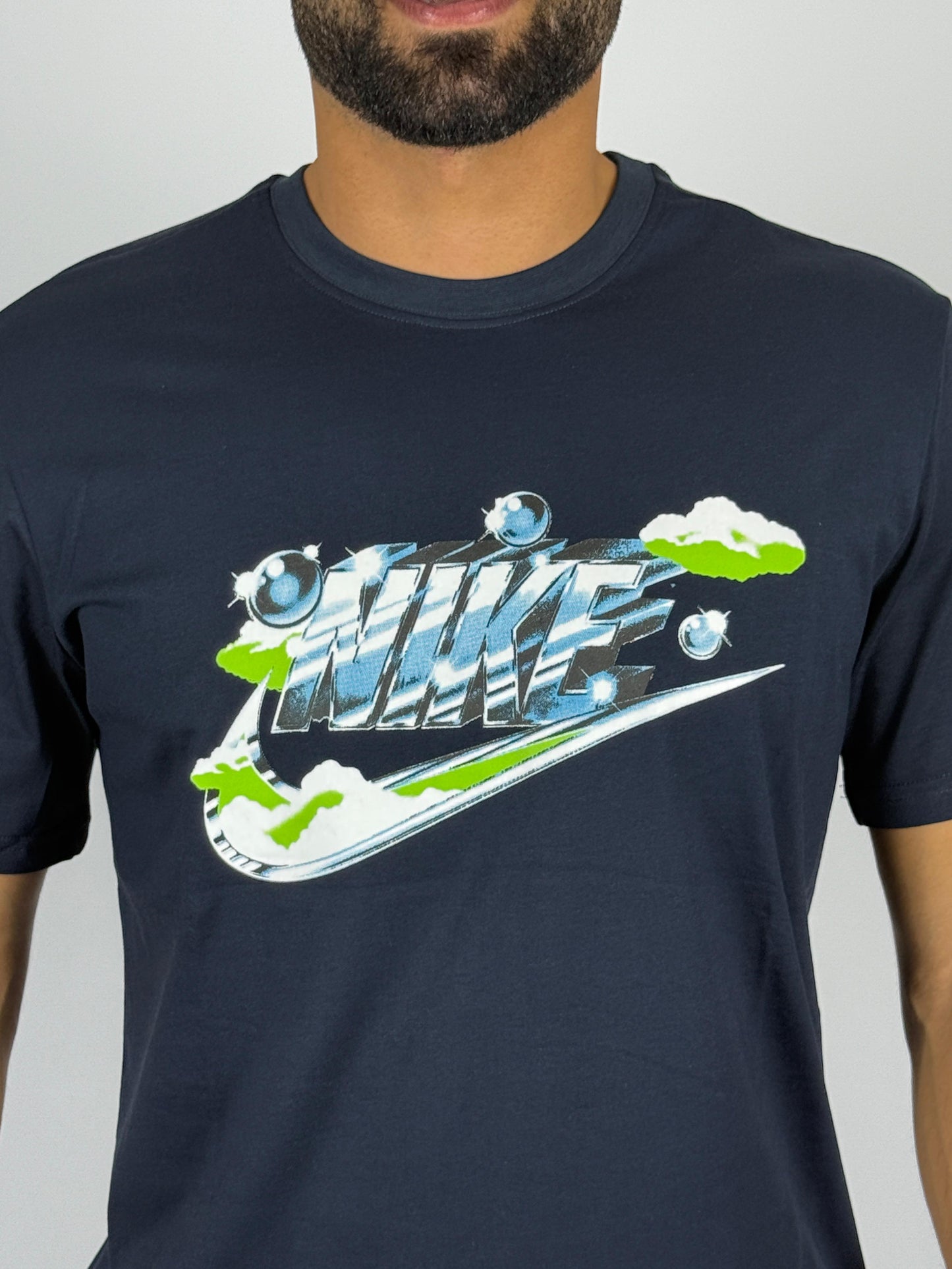 Nike Men's Sportswear Club Graphic T-Shirt