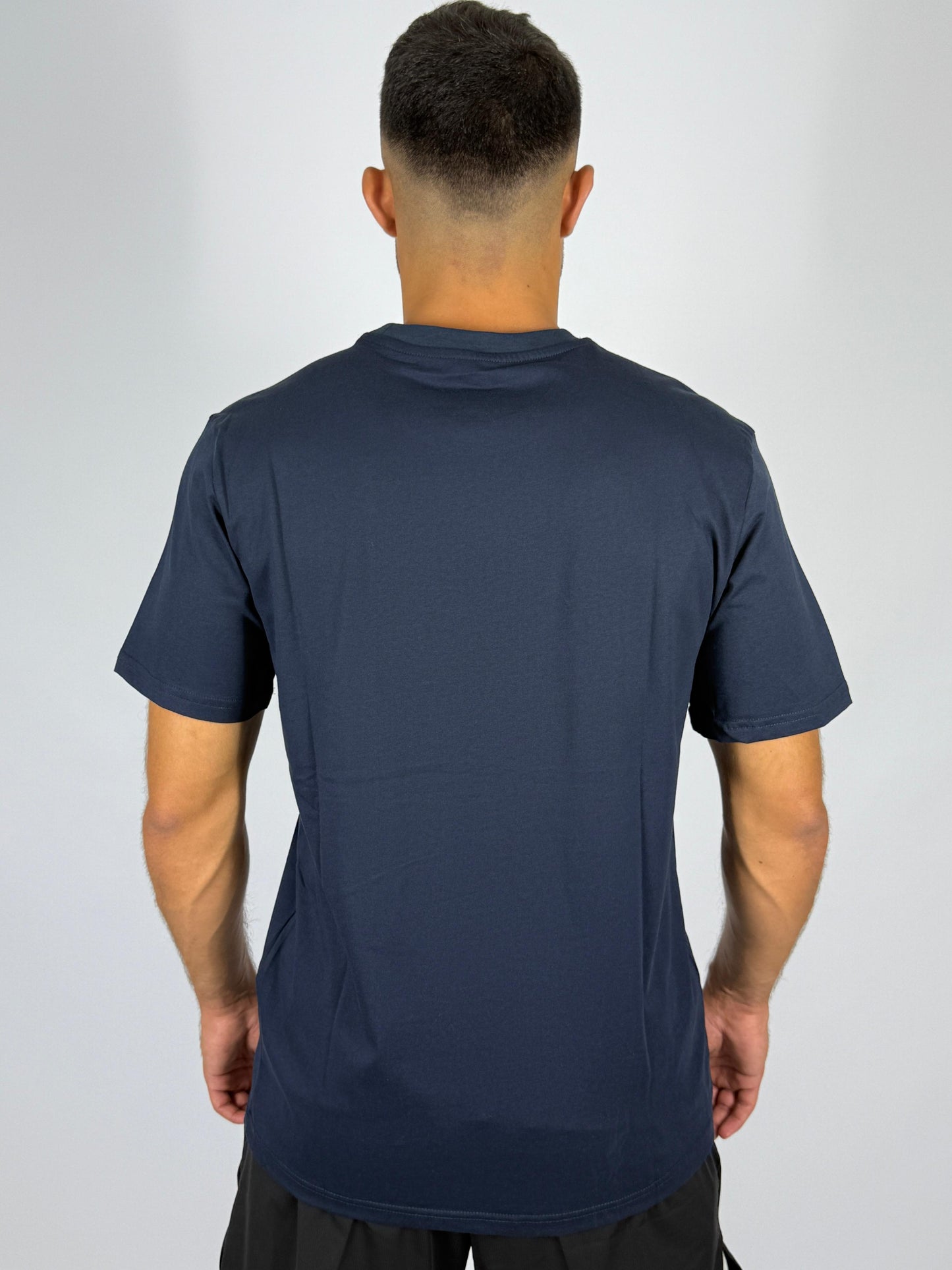 Nike Men's Sportswear Club Graphic T-Shirt