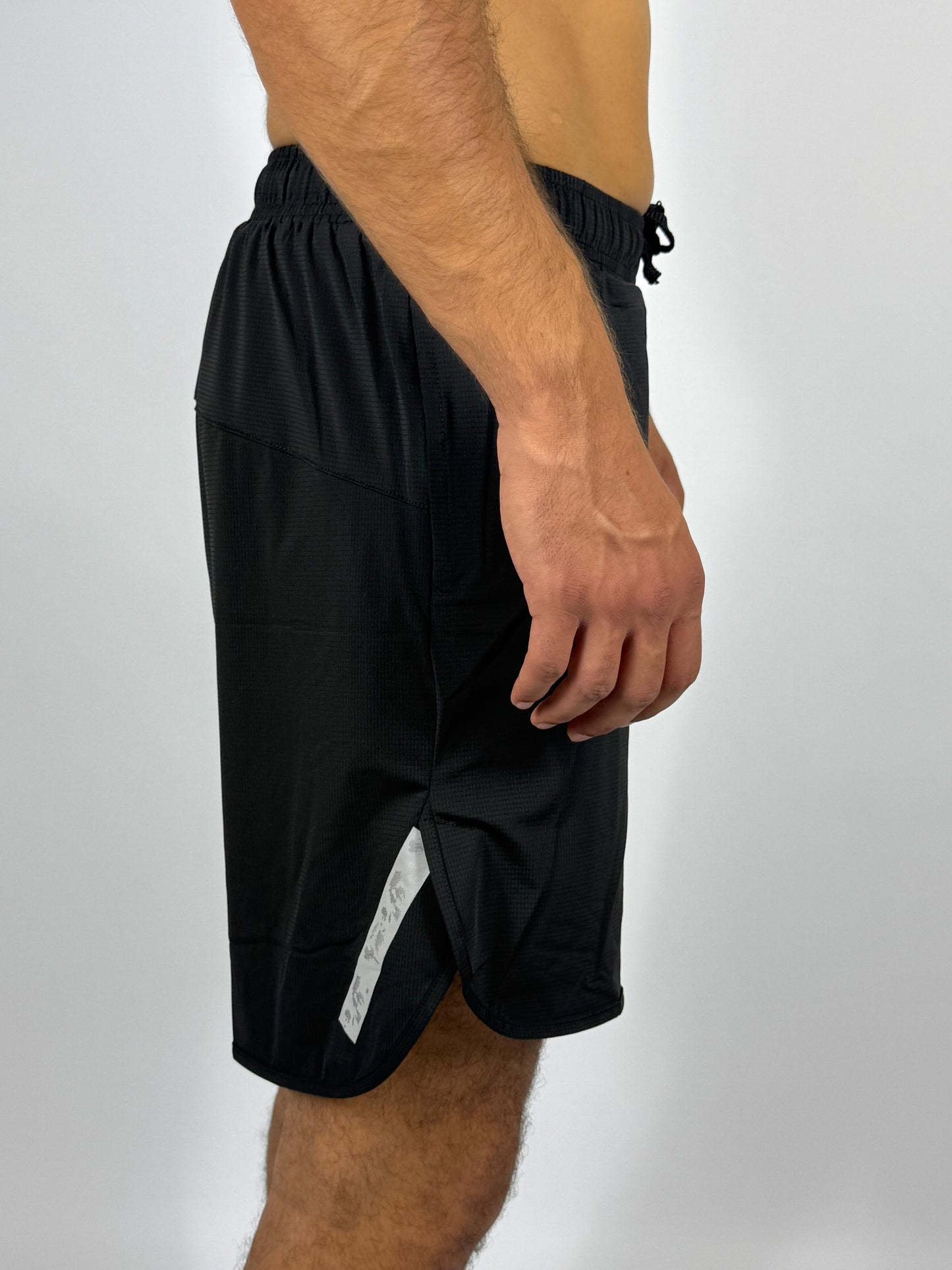 On Cloud Lightweight Running Shorts
