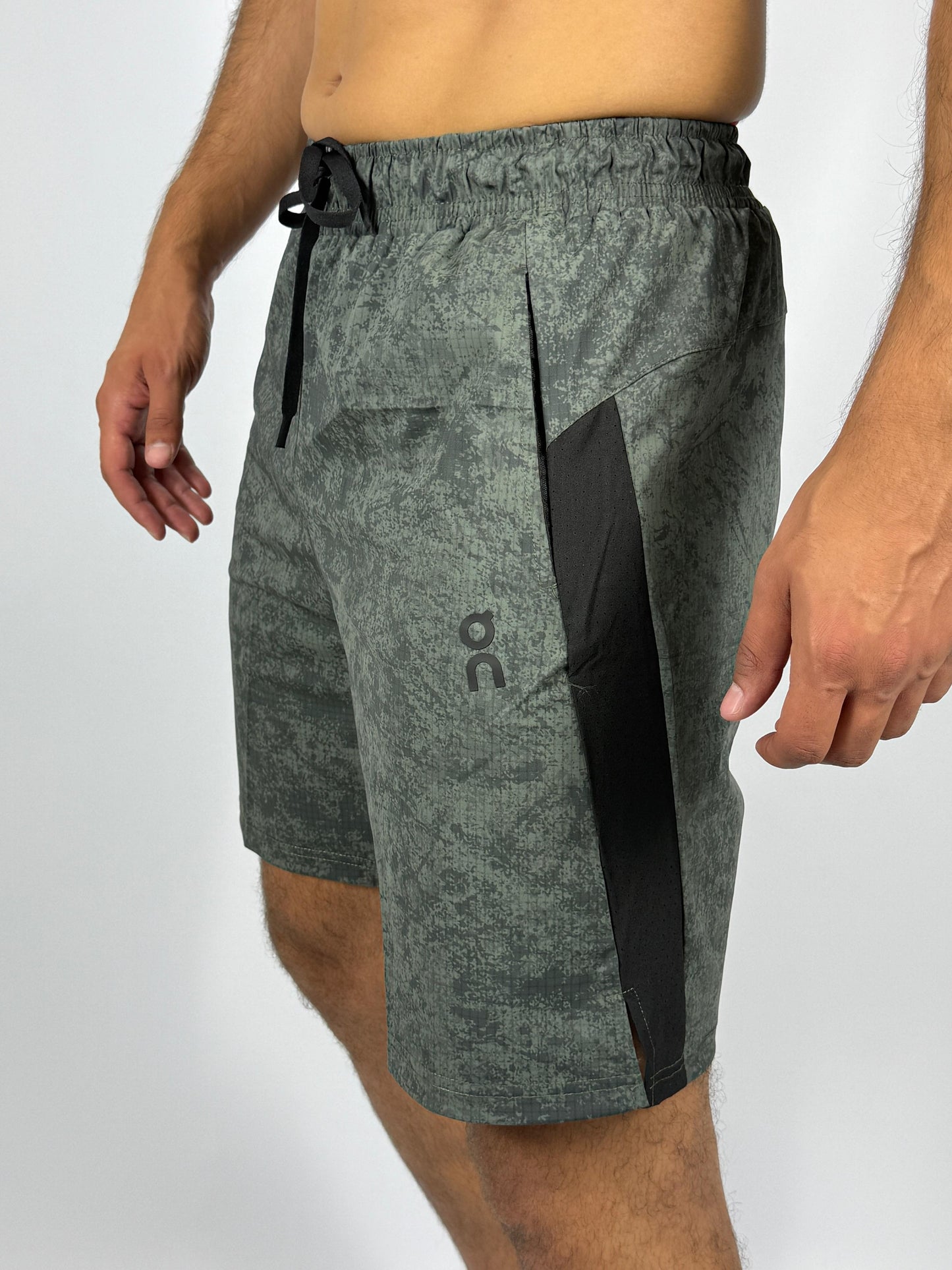 On Cloud Men's Performance Shorts with Speckled Camo Print