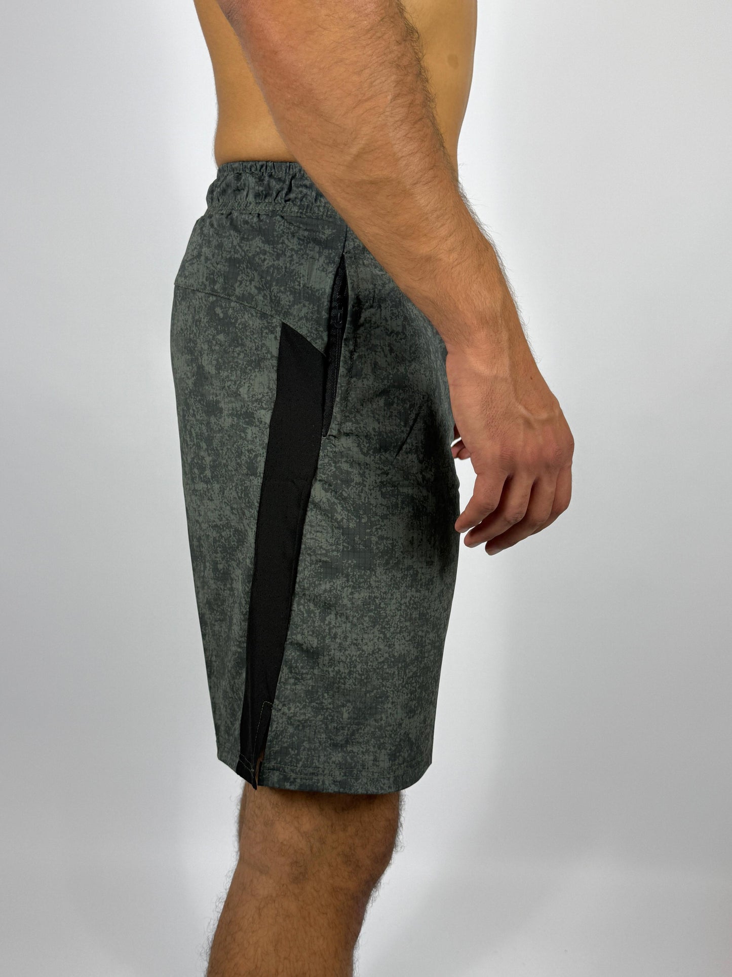 On Cloud Men's Performance Shorts with Speckled Camo Print