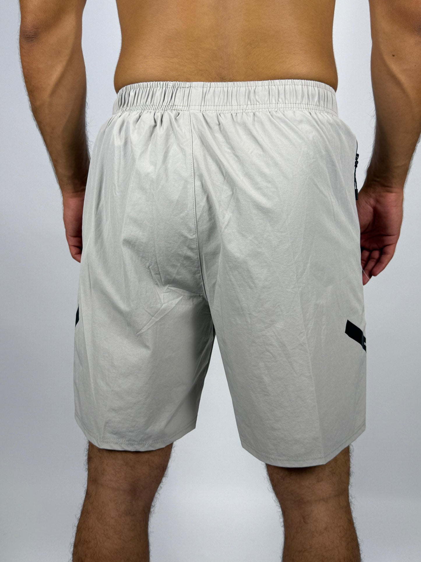 On Cloud Athletic Training Shorts with Zipper Pockets