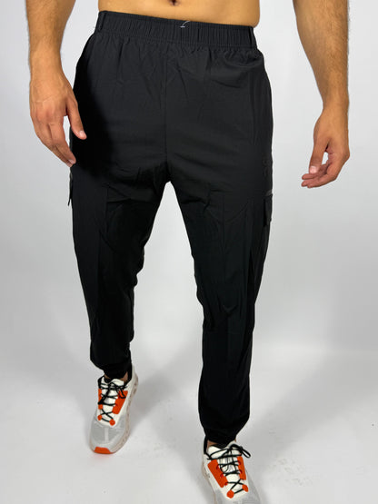 On Cloud Men's Lightweight Cargo Athletic Pants