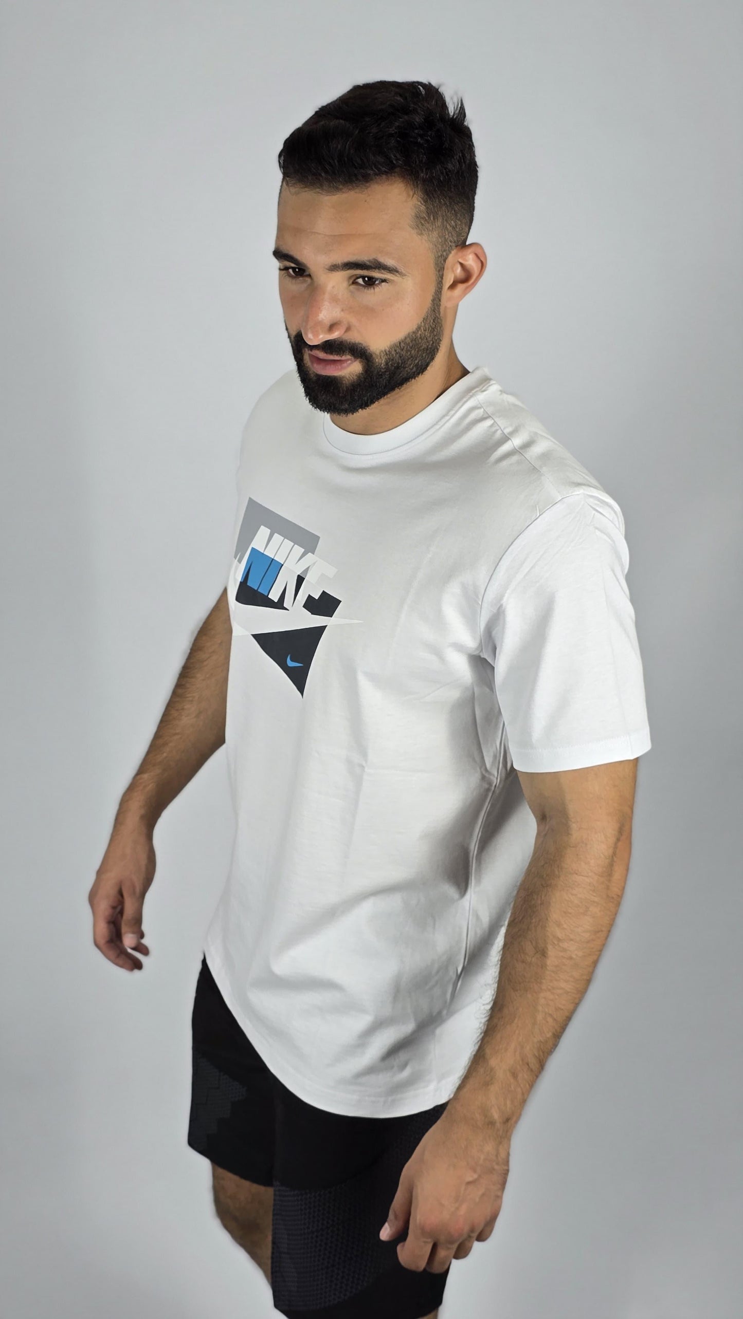Nike Men's Sportswear Graphic T-Shirt | Geometric Logo Tee