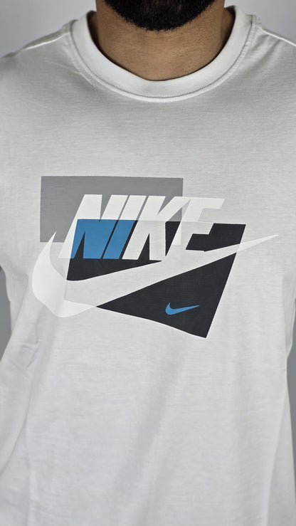 Nike Men's Sportswear Graphic T-Shirt | Geometric Logo Tee