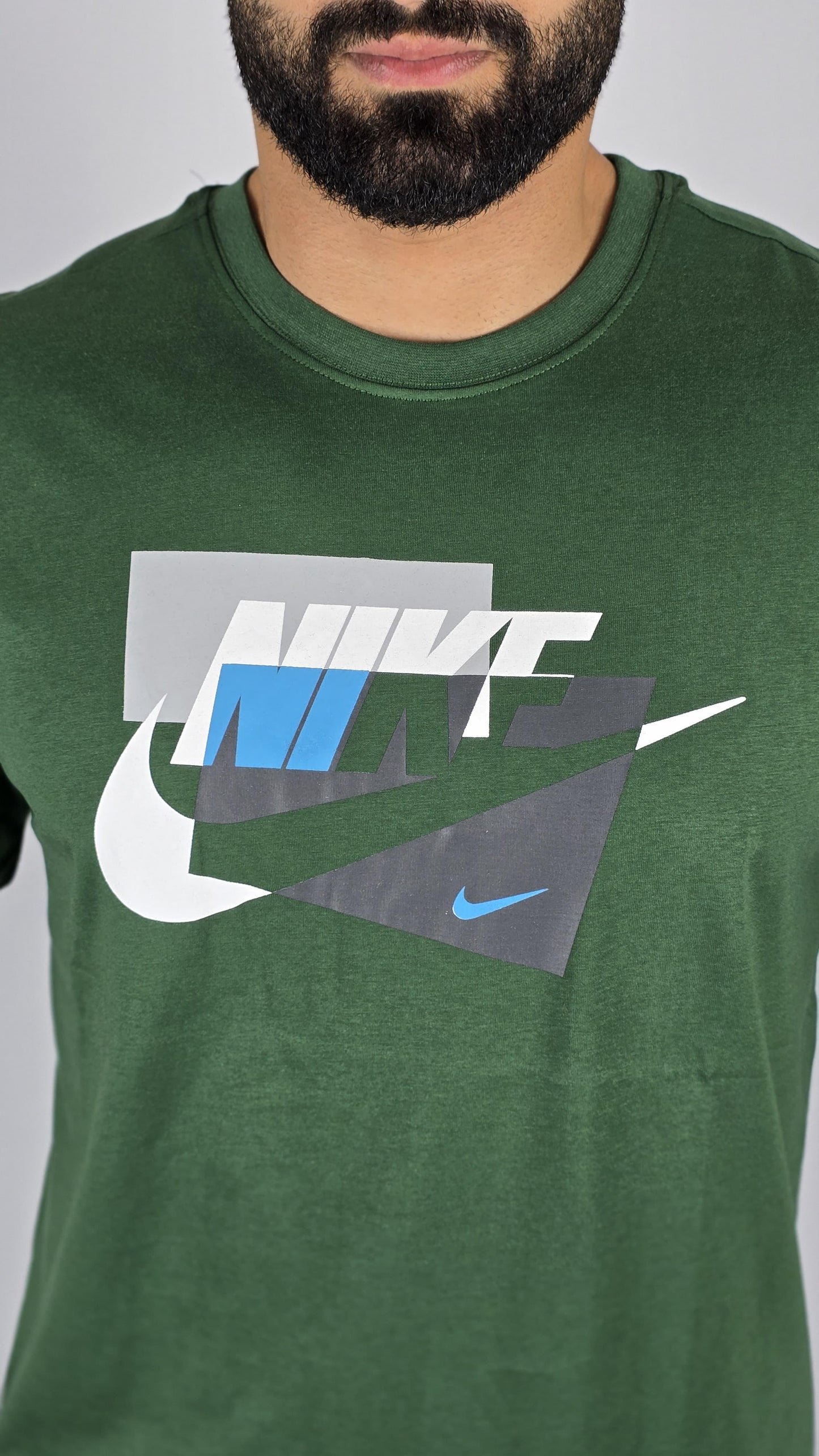 Nike Men's Sportswear Graphic T-Shirt | Geometric Logo Tee