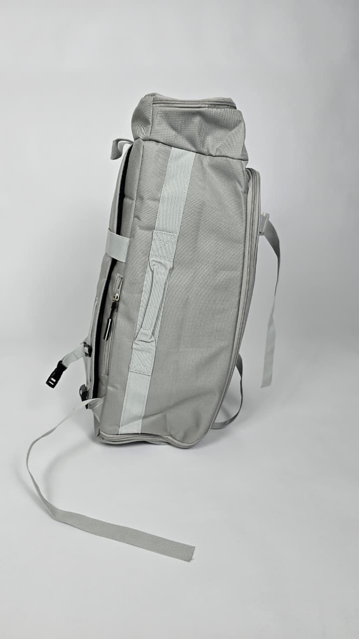 Nike Men's Utility Duffle Bag | Grey Training Duffle with Graphic