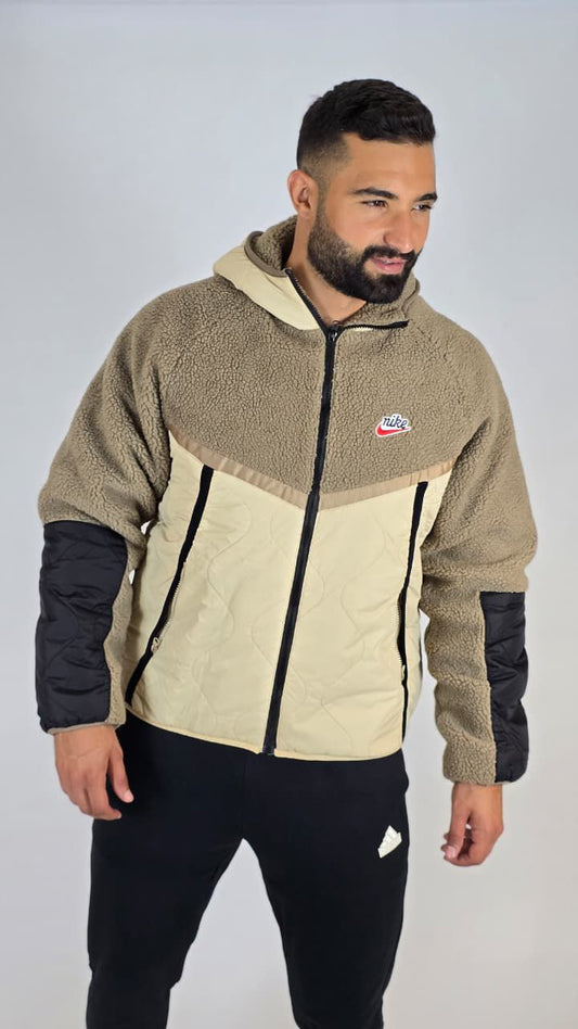 Nike Men's Fleece & Quilted Hybrid Jacket – Sherpa Hoodie for Cold Weather Comfort