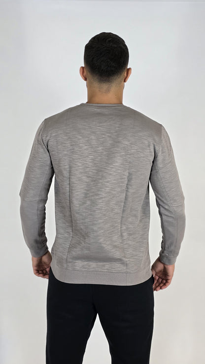 Nike Men’s Grey Long-Sleeve Sweatshirt