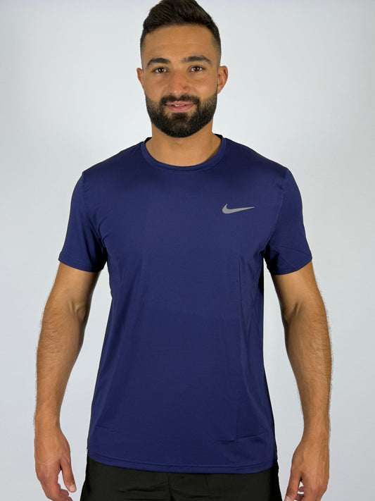Nike Men's Performance T-Shirt - Navy Blue
