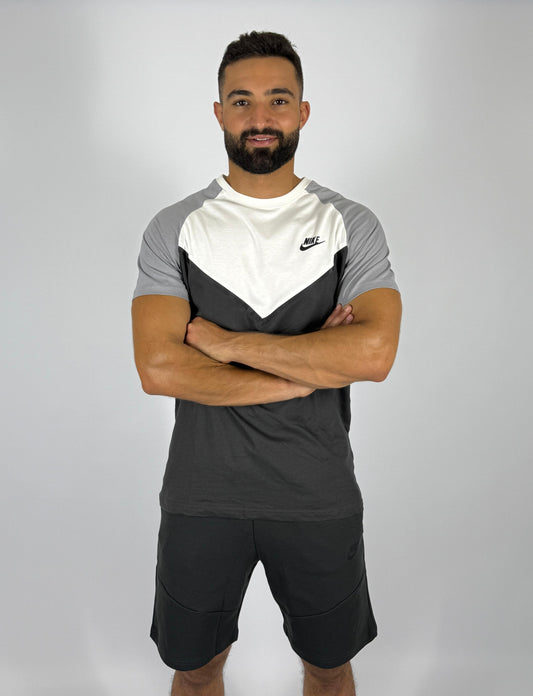 Men's Nike Sportswear Chevron Block T-Shirt - Dark Grey & White Colorblock