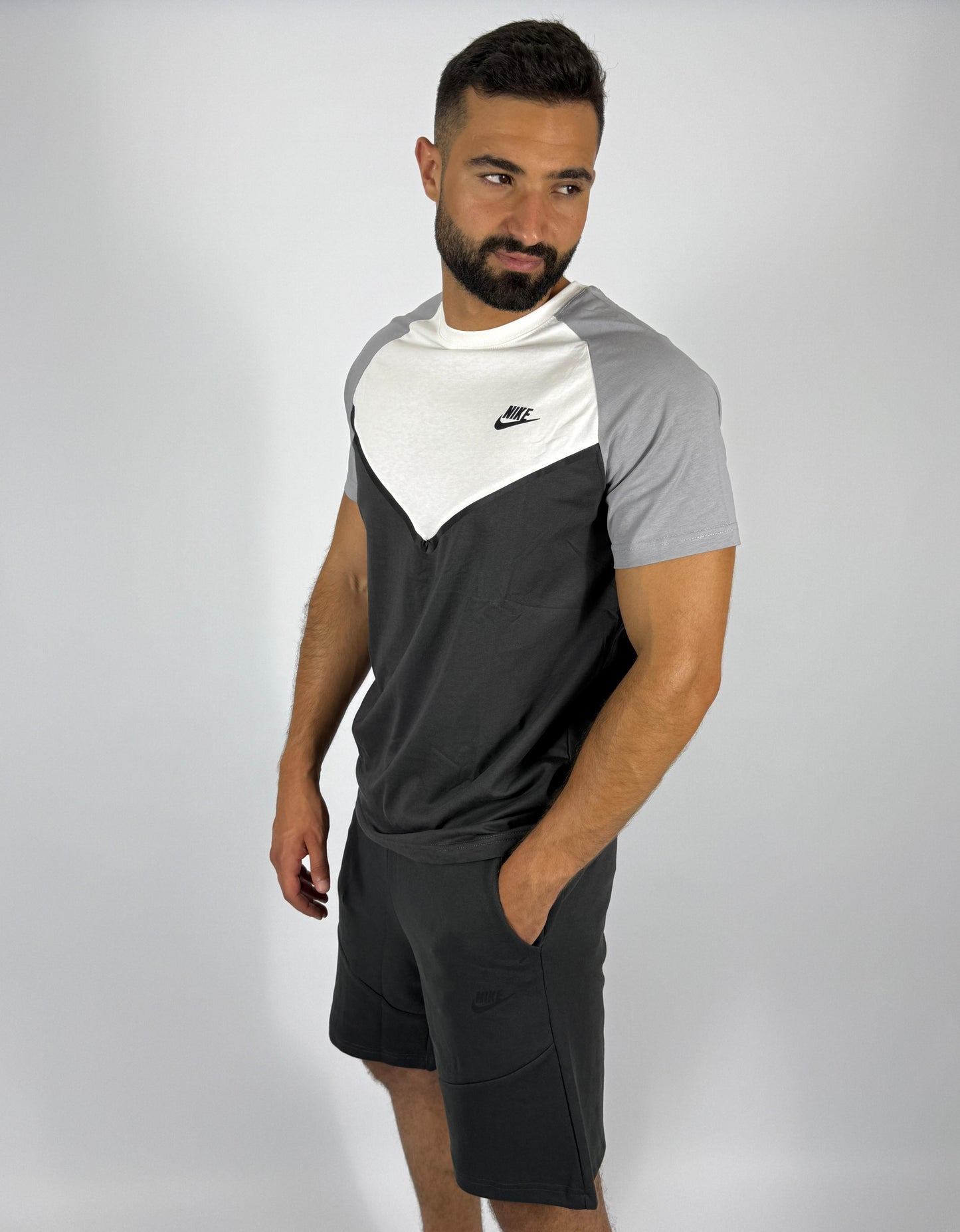 Men's Nike Sportswear Chevron Block T-Shirt - Dark Grey & White Colorblock
