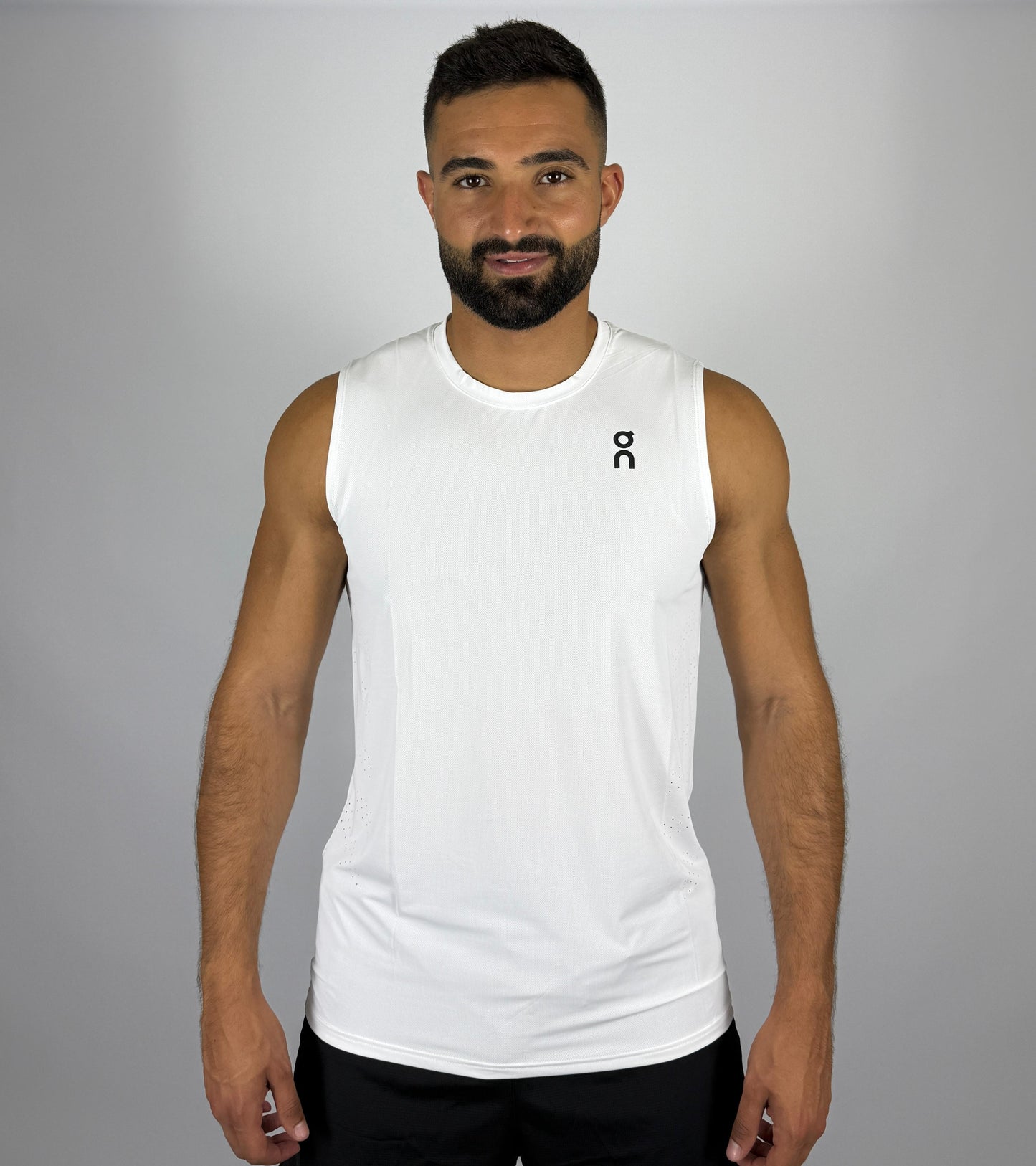 On Cloud Men's Performance Running Singlet