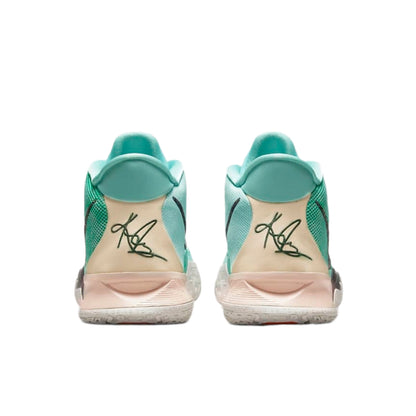 Nike Kyrie 7
