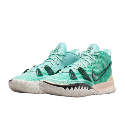 Nike Kyrie 7