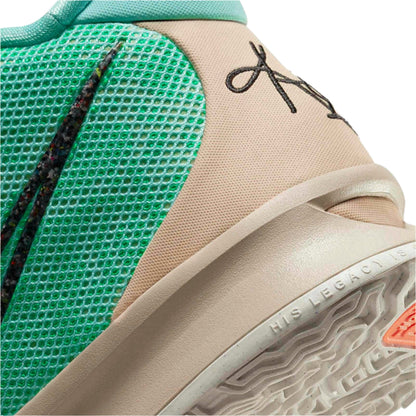 Nike Kyrie 7